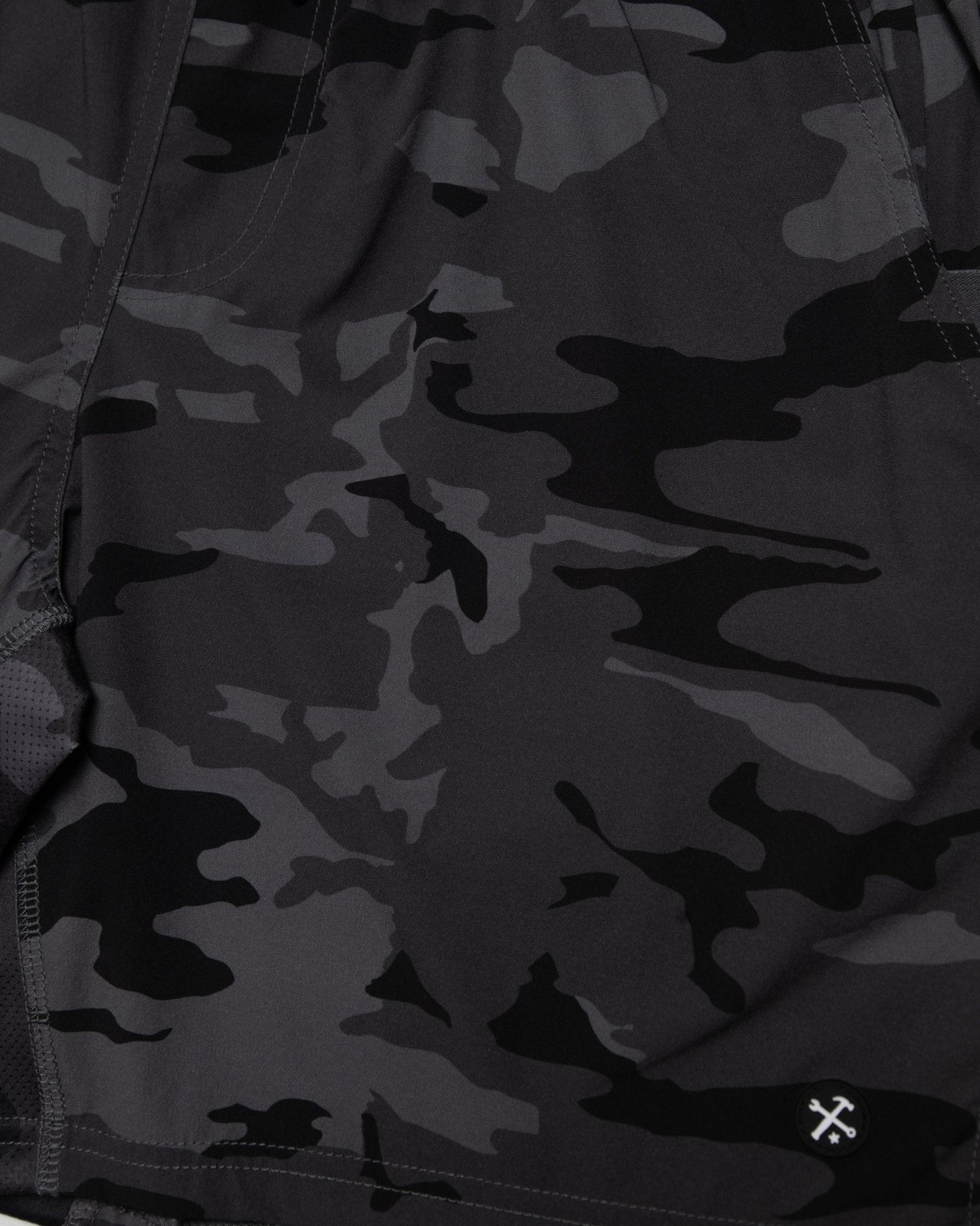 7" Gym Shorts - Black Camo