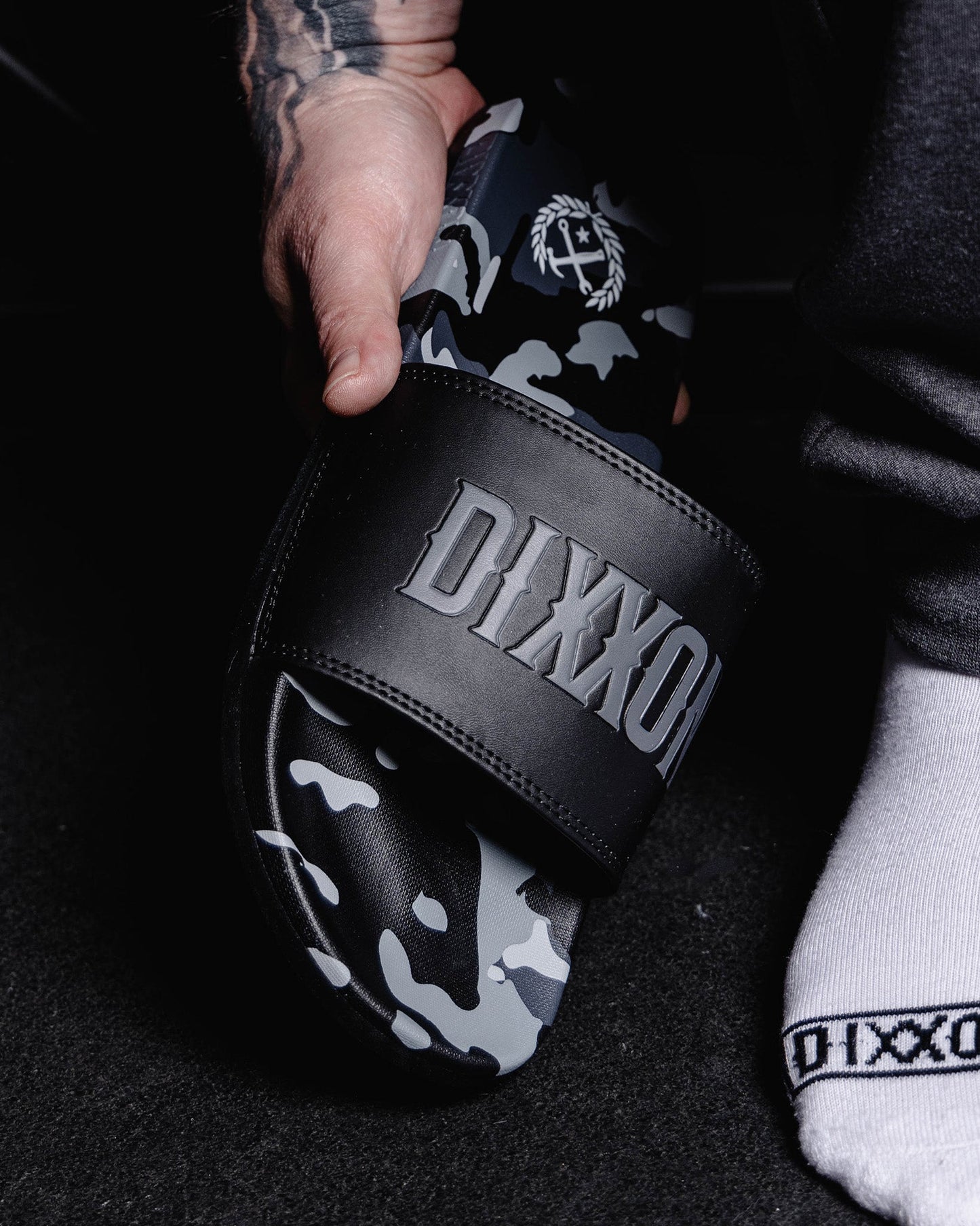Delta Slides - Black Camo