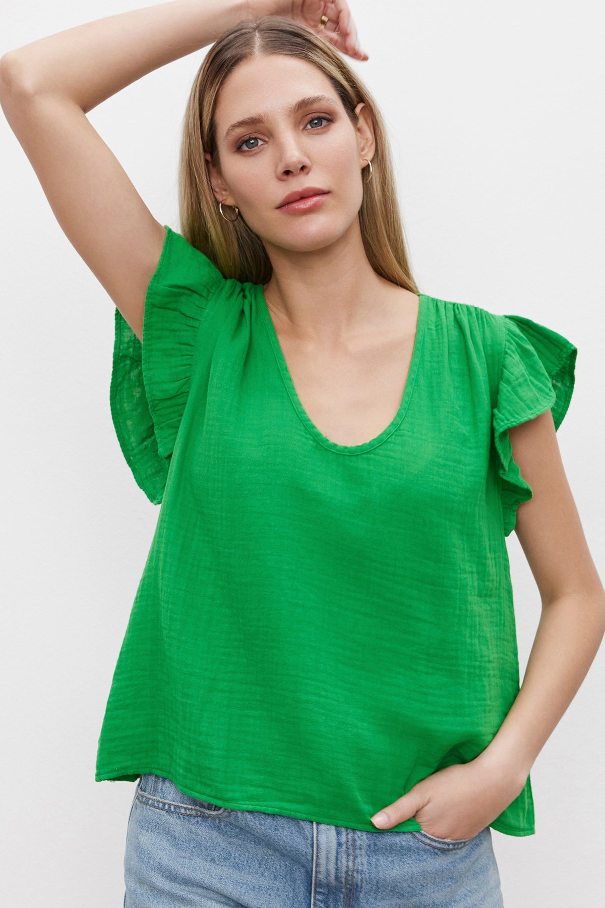 REMI RUFFLE SLEEVE TOP