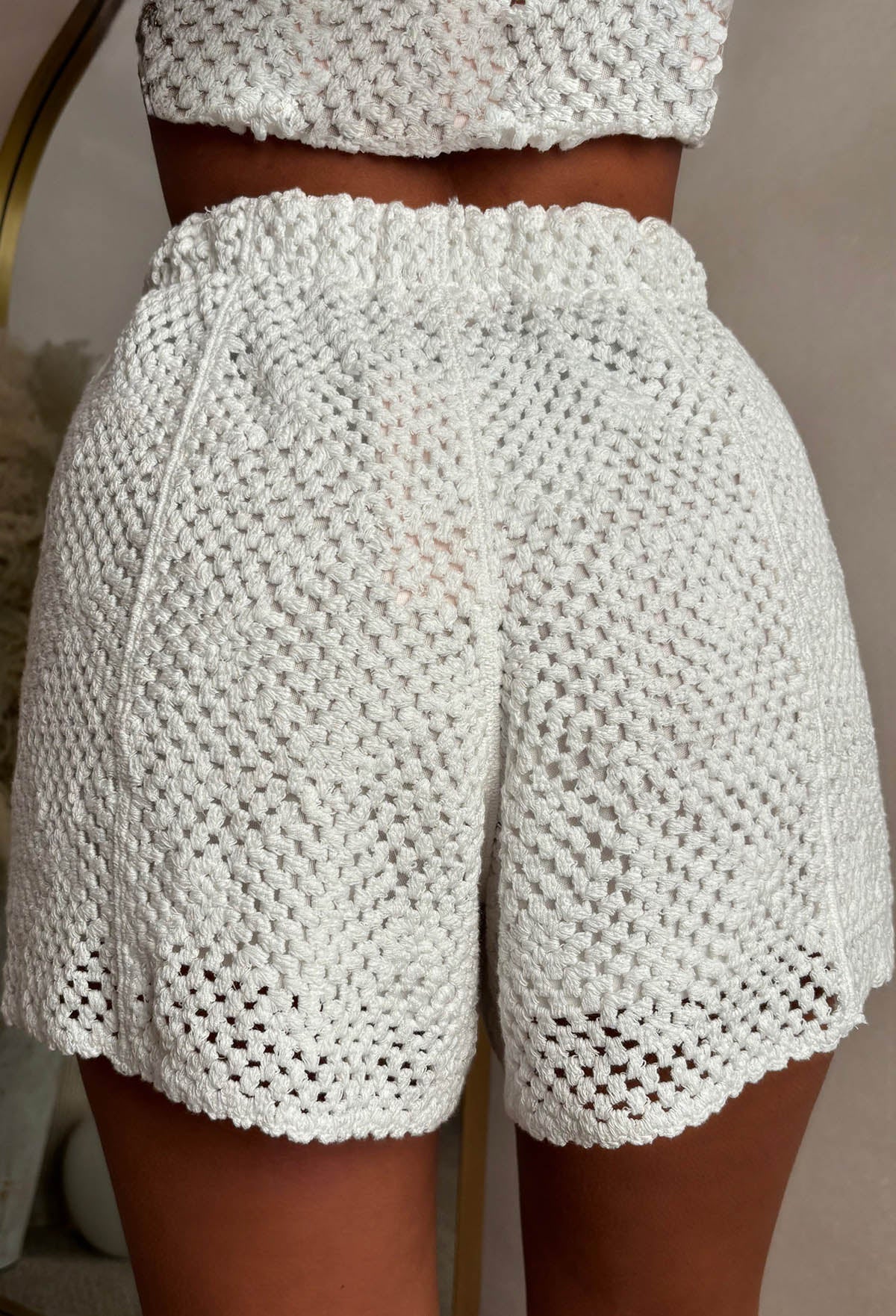 Island Glow Cream Flower Crochet Elasticated Shorts