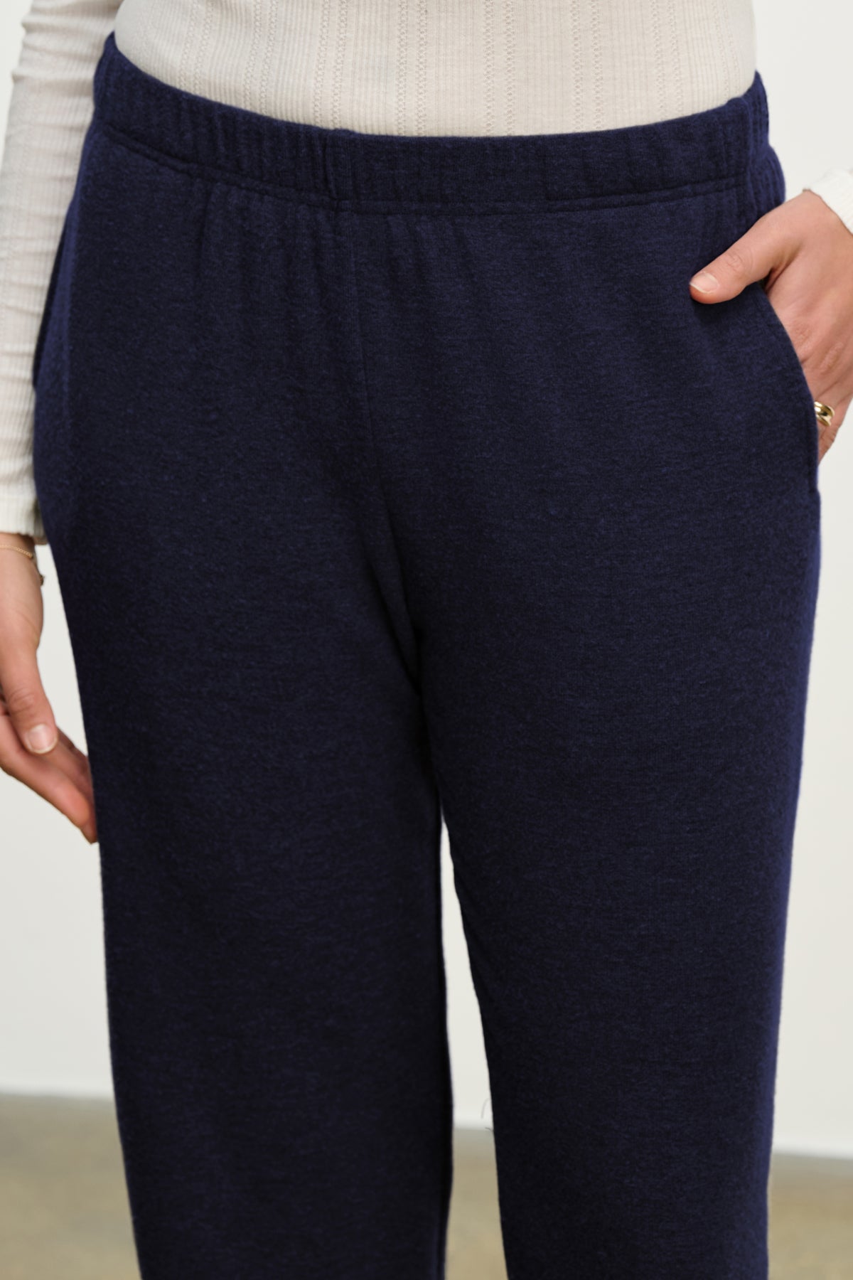 LEXIE SWEATPANT