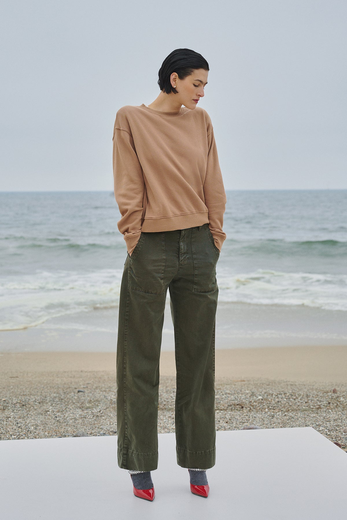 YNEZ SWEATSHIRT