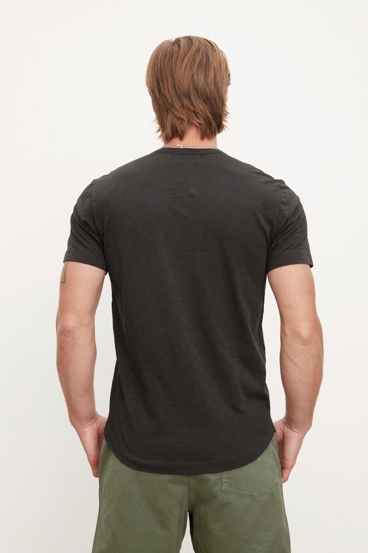 AMARO TEE