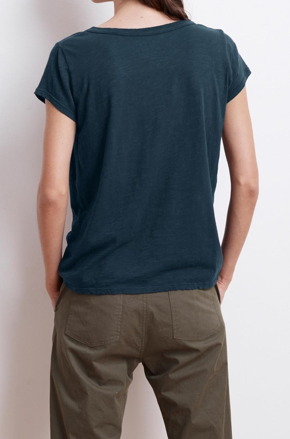 KIRA TEE