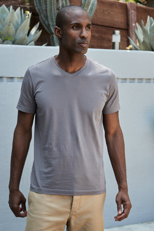 SAMSEN WHISPER CLASSIC V-NECK TEE