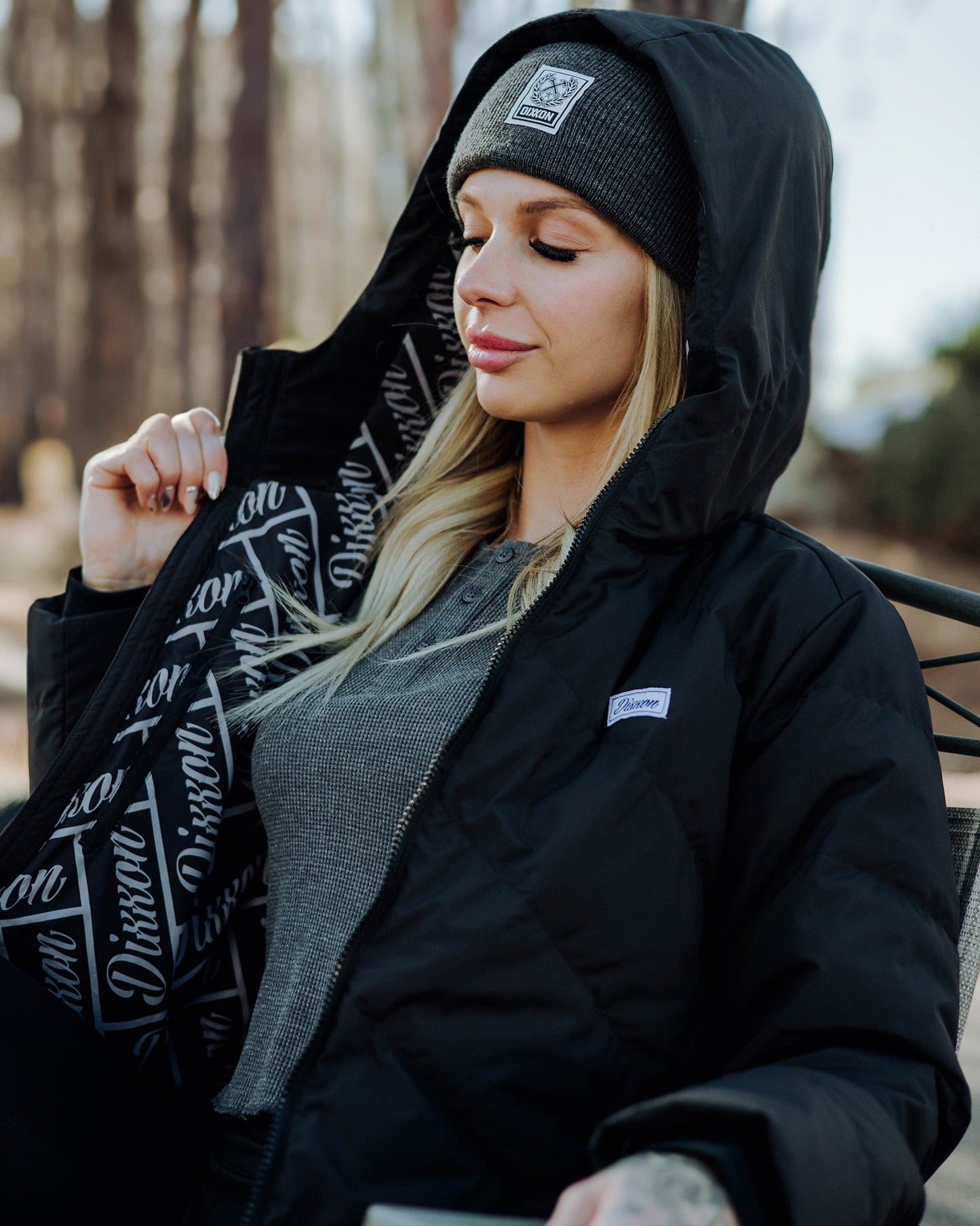 Women's Ridge Down Jacket - Black
