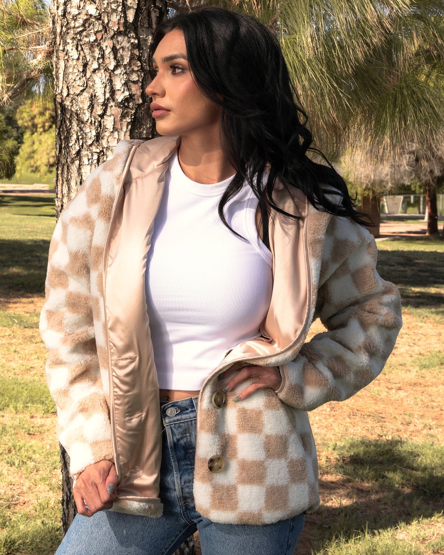 Women's Checkered Sherpa Cardigan - Tan & White
