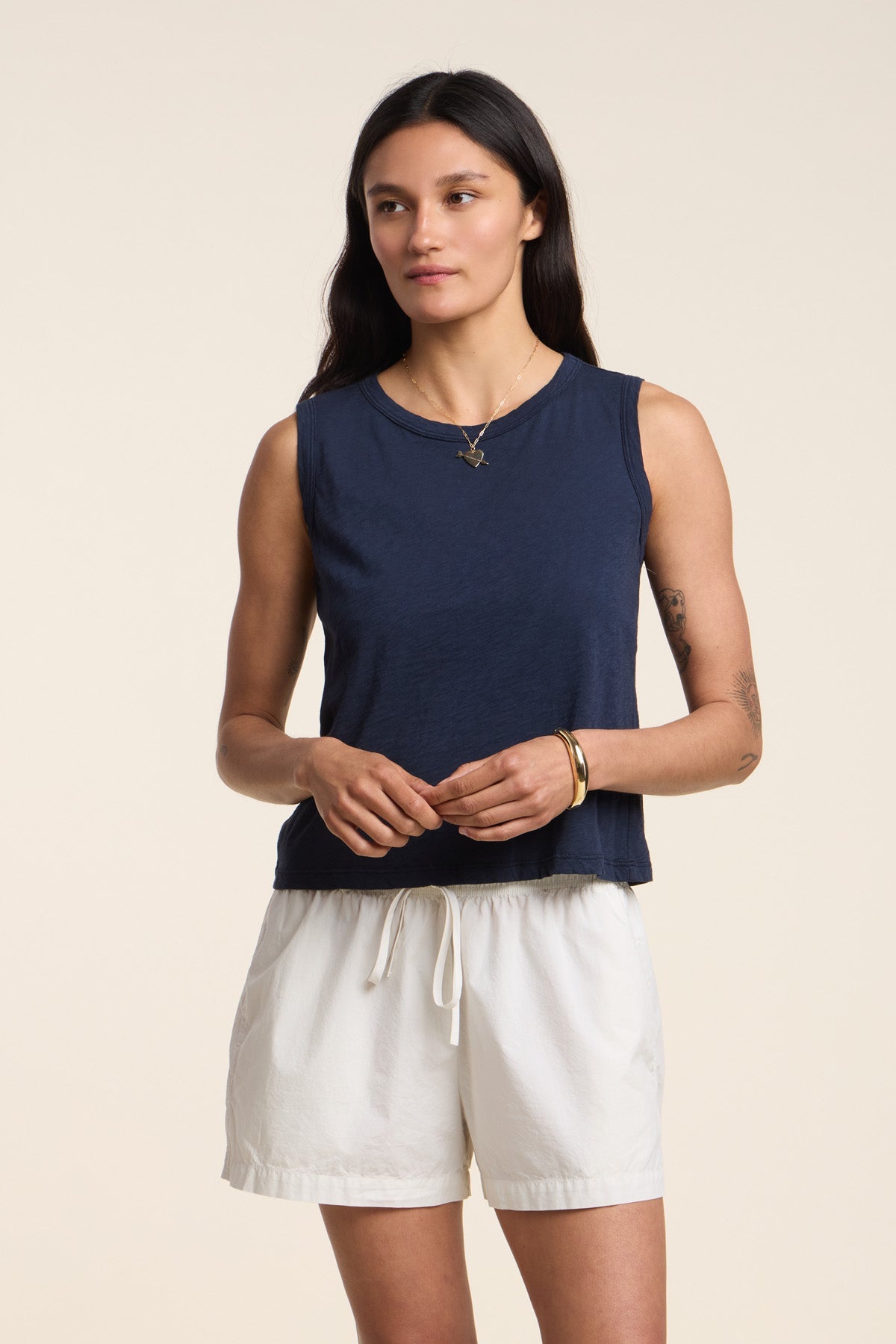 CLOVE SHORT