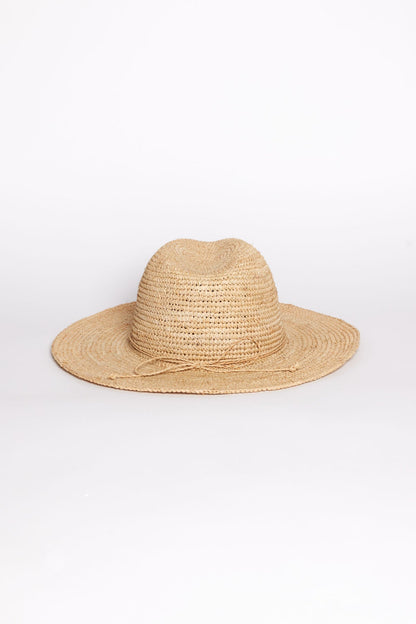 AMELIA FEDORA