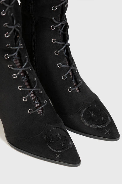 Evening Hill Boots
