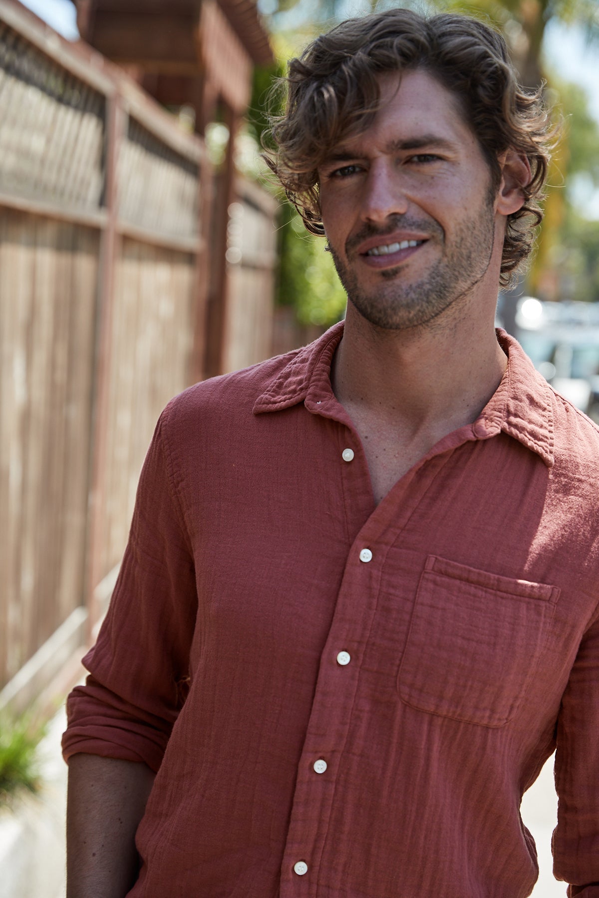 ELTON BUTTON-UP SHIRT