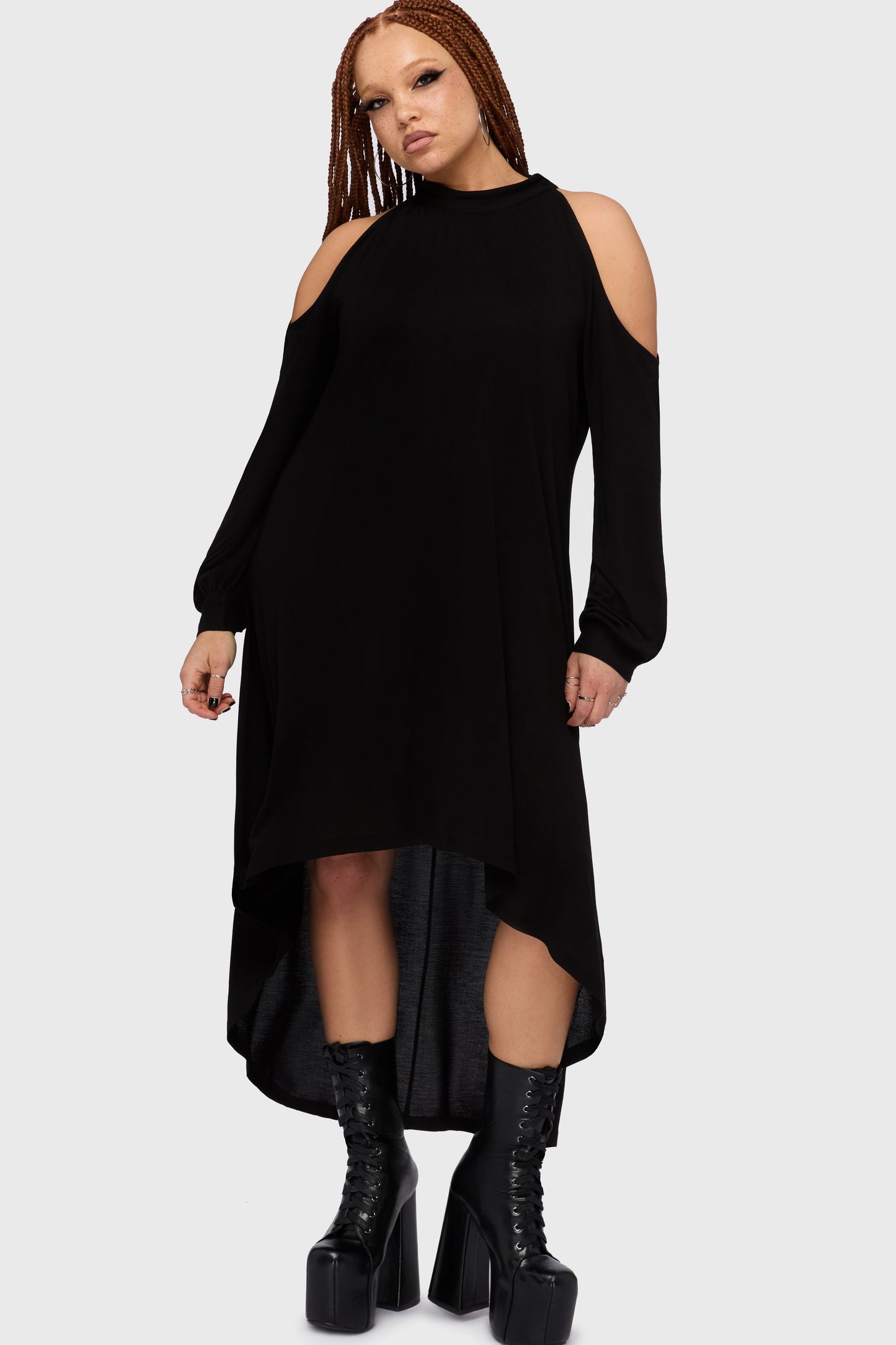 Kihilist Obsidienne Cold Shoulder Dress