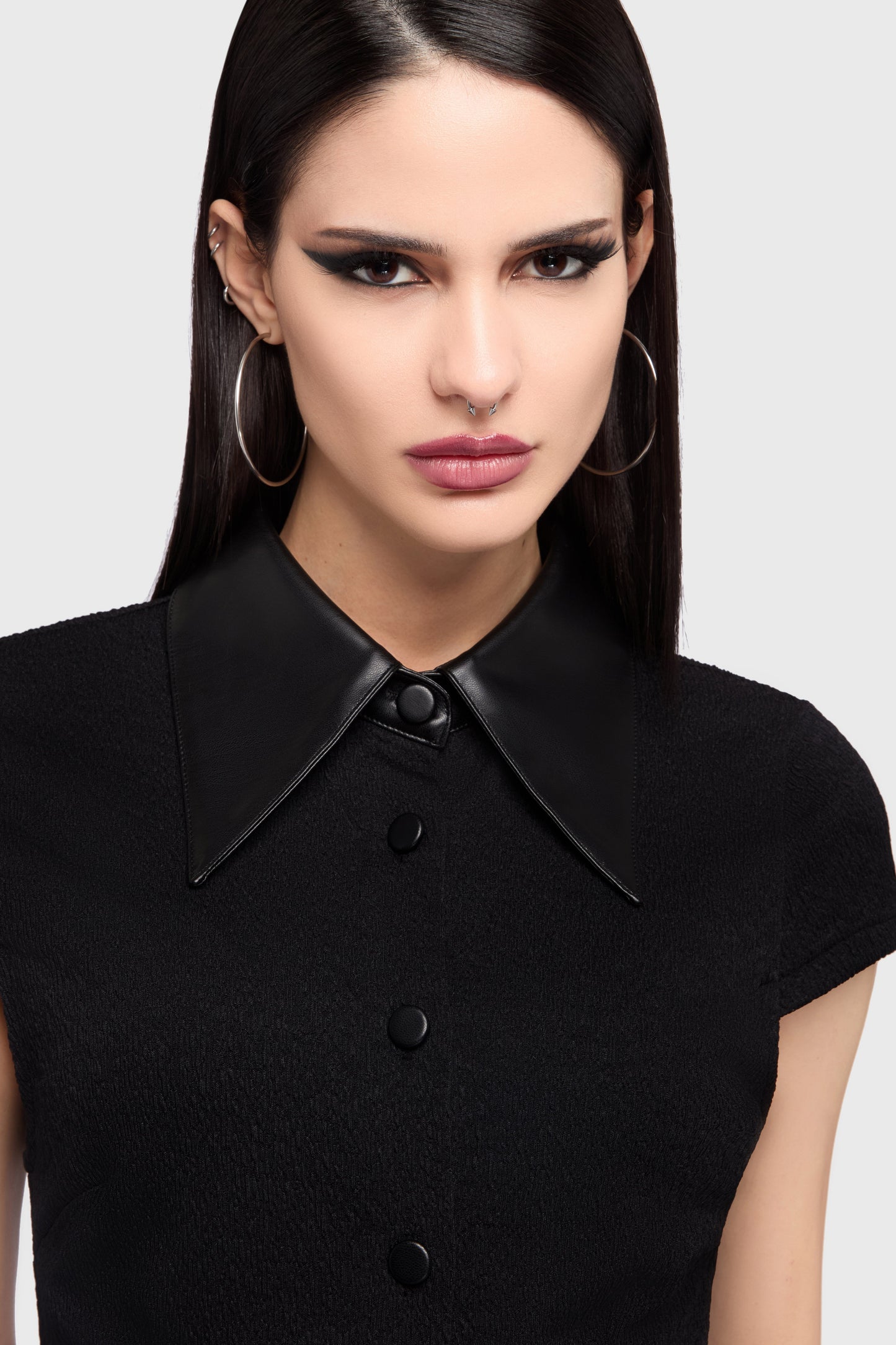 Kihilist Obsidienne Collar Dress