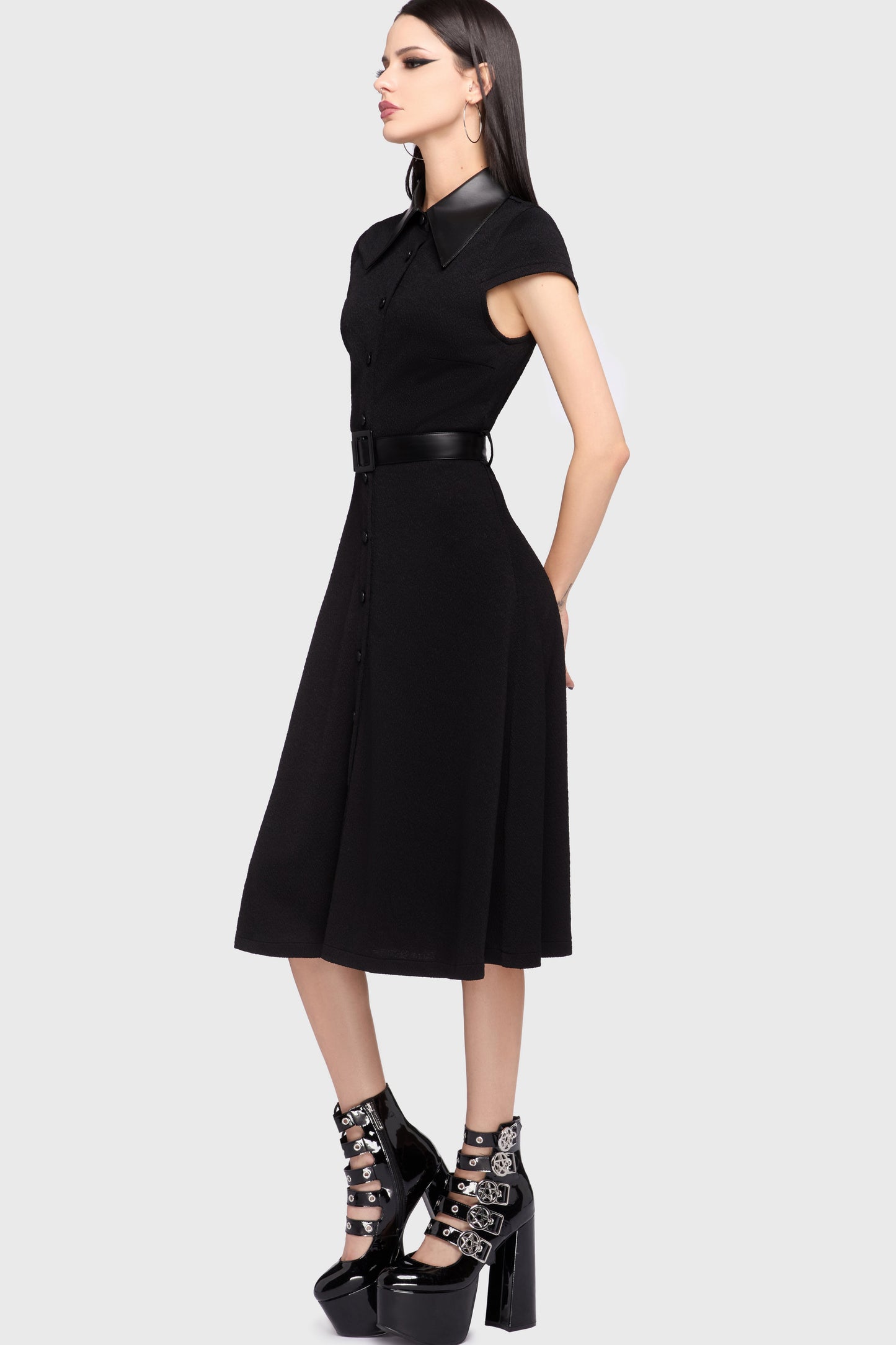 Kihilist Obsidienne Collar Dress