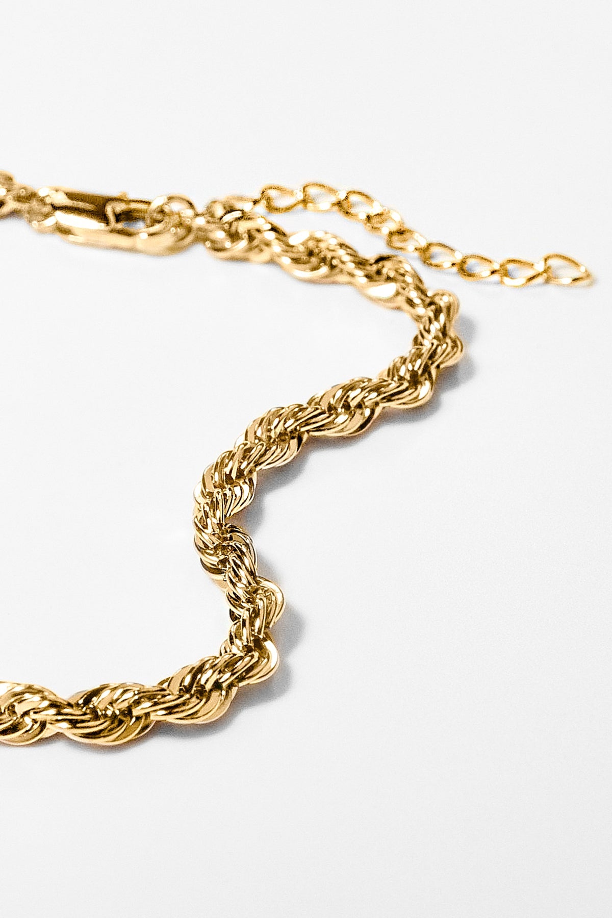 MINI BOWIE ROPE BRACELET BY THATCH