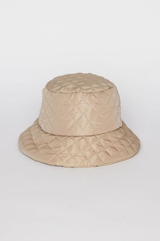 MODERN QUILTED BUCKET HAT