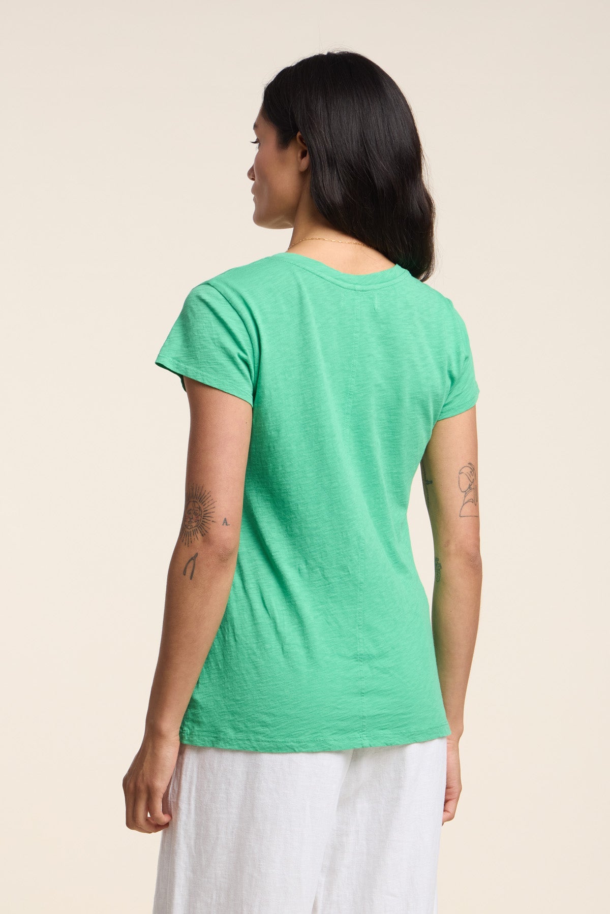 ODELIA TEE