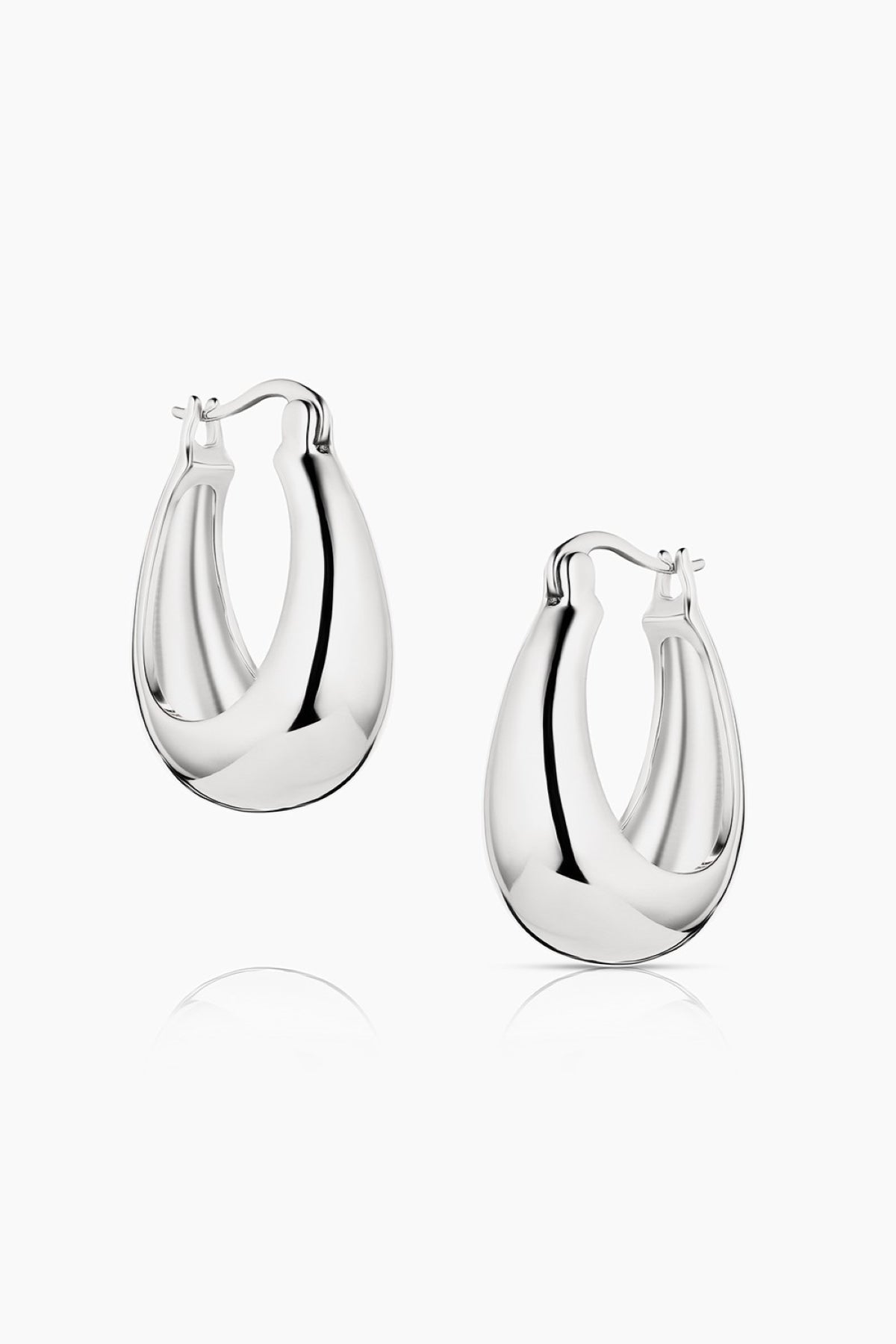 PETITE LUMI HOOP EARRINGS BY THATCH
