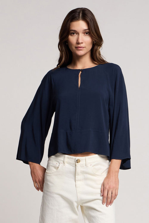 RAEGAN TOP