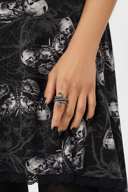 Vipers Sting Adjustable Ring