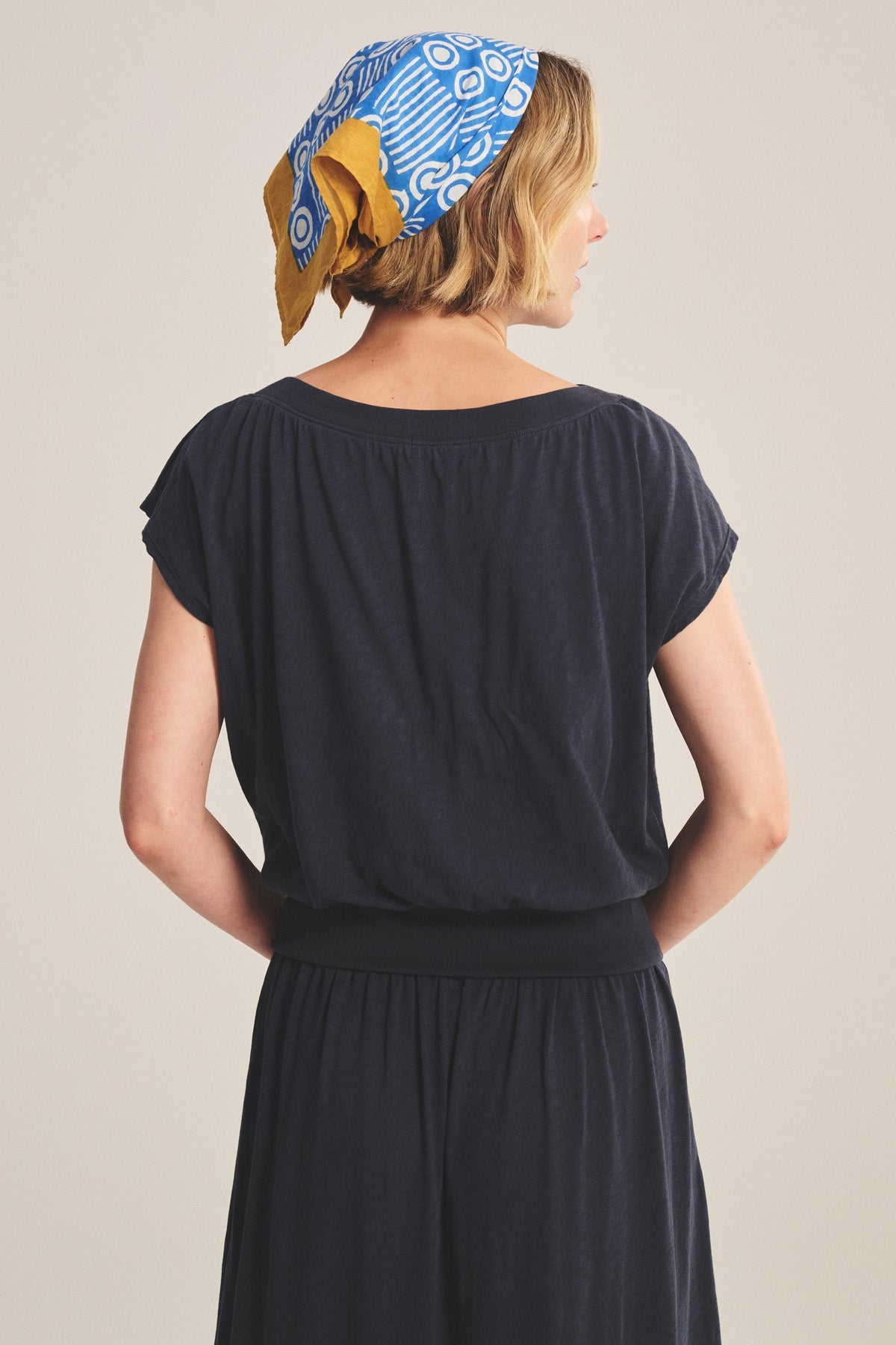 AUDEN TEE