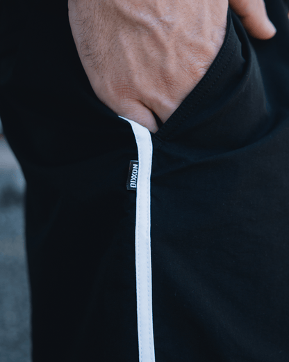 Black & White 7" Boardshorts