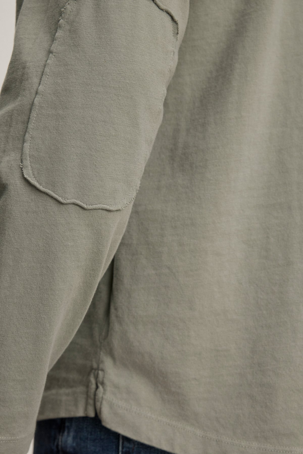 SLATER TEE