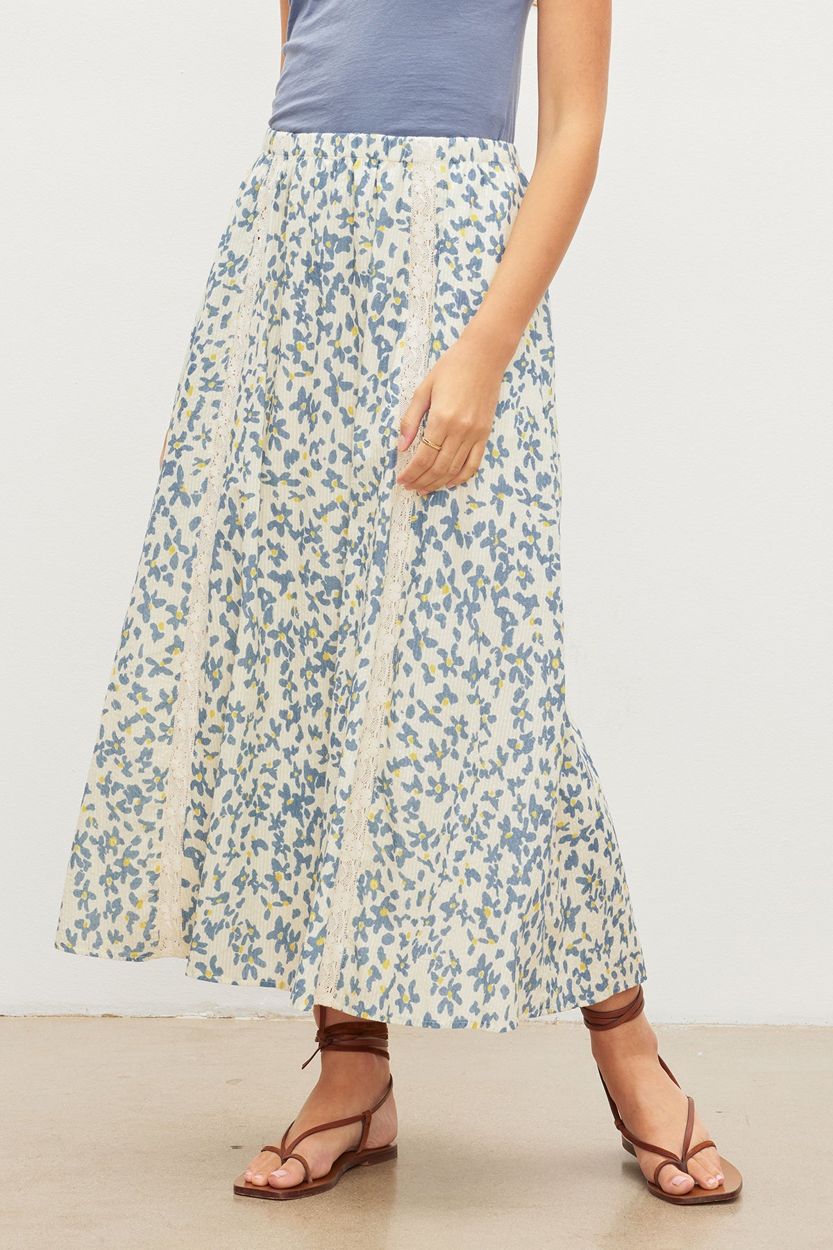 KONA FLORAL LACE MAXI SKIRT