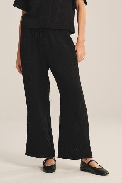 CALIA PANT