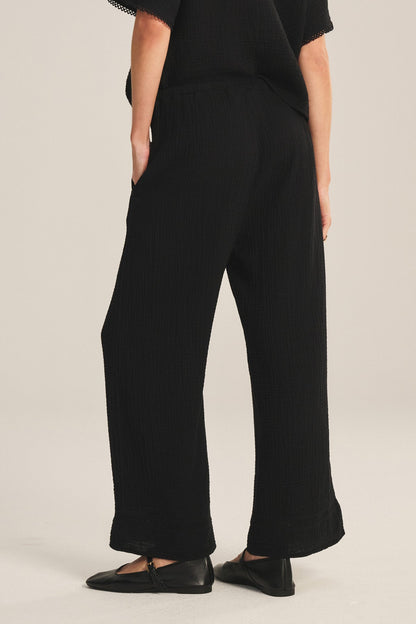 CALIA PANT