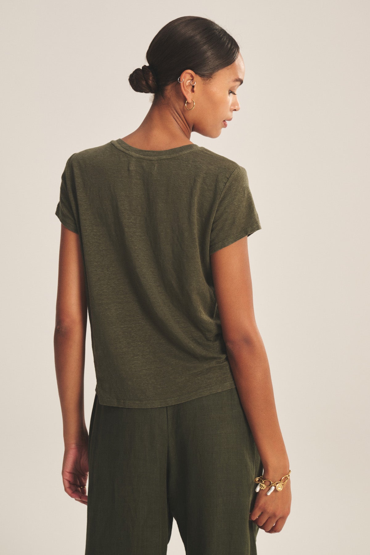 CASEY TEE