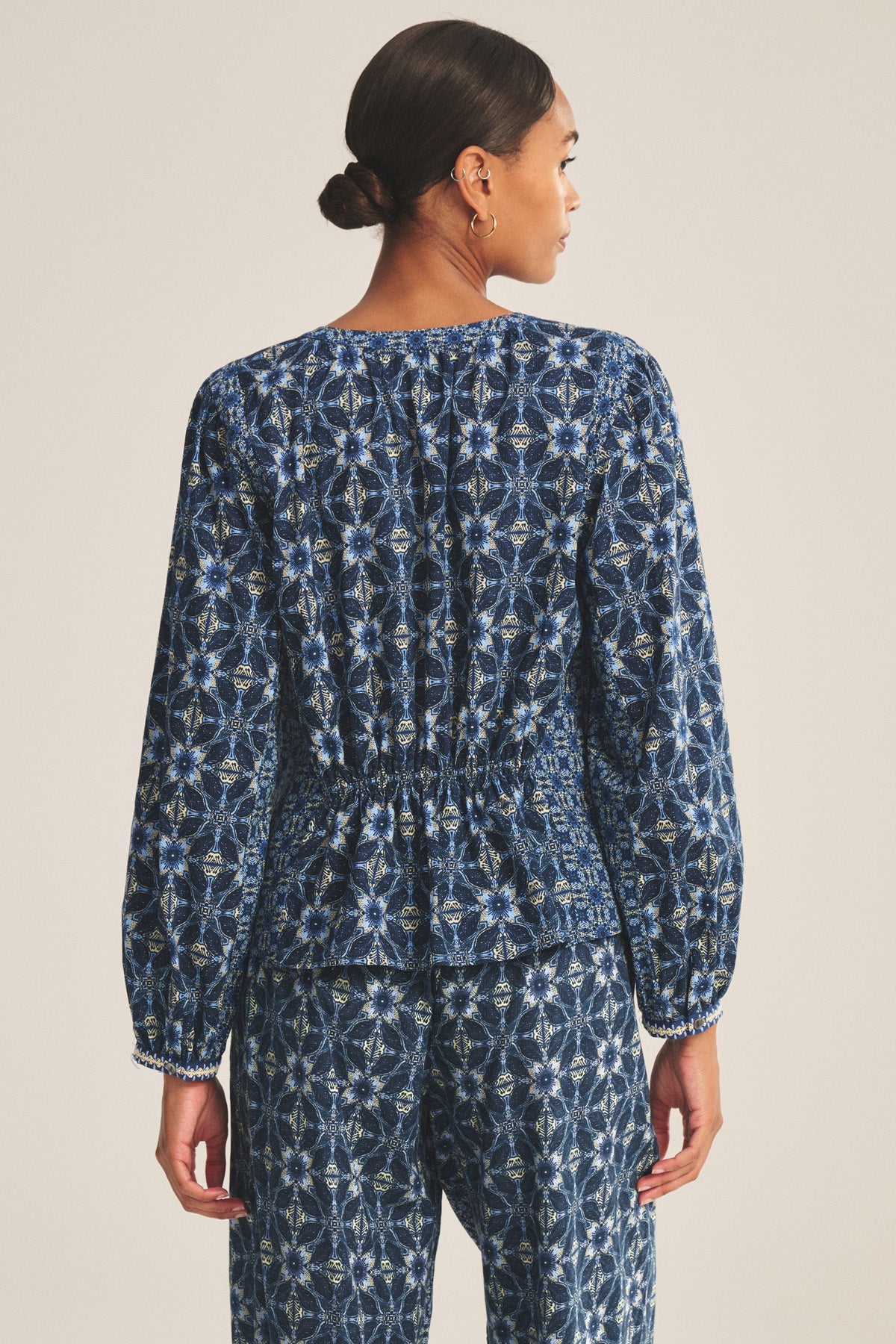 CLAUDIE TOP