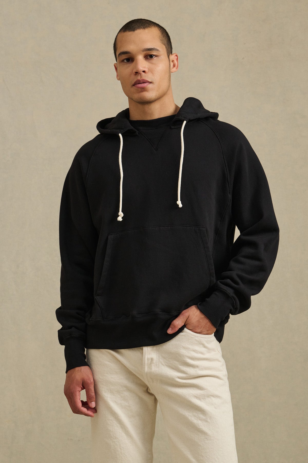 BRODIE HOODIE