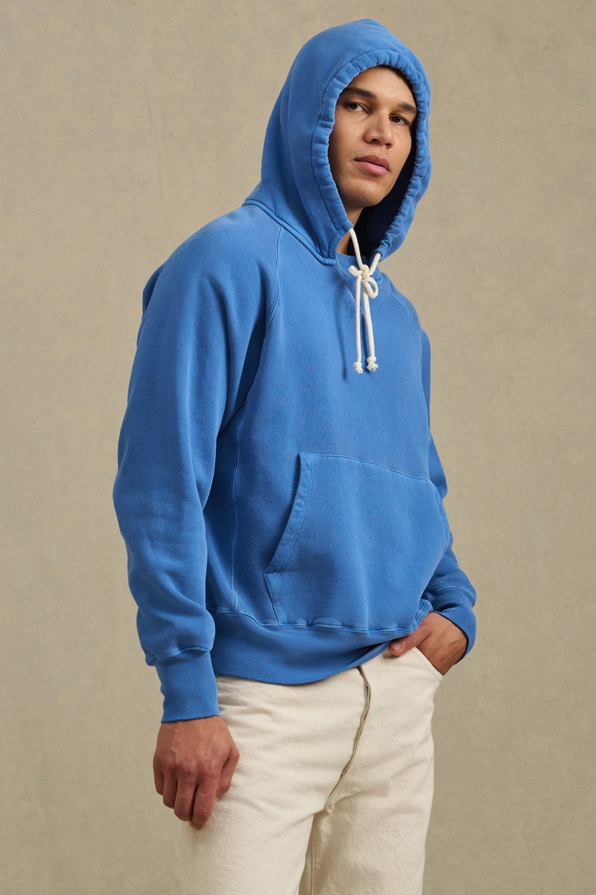 BRODIE HOODIE