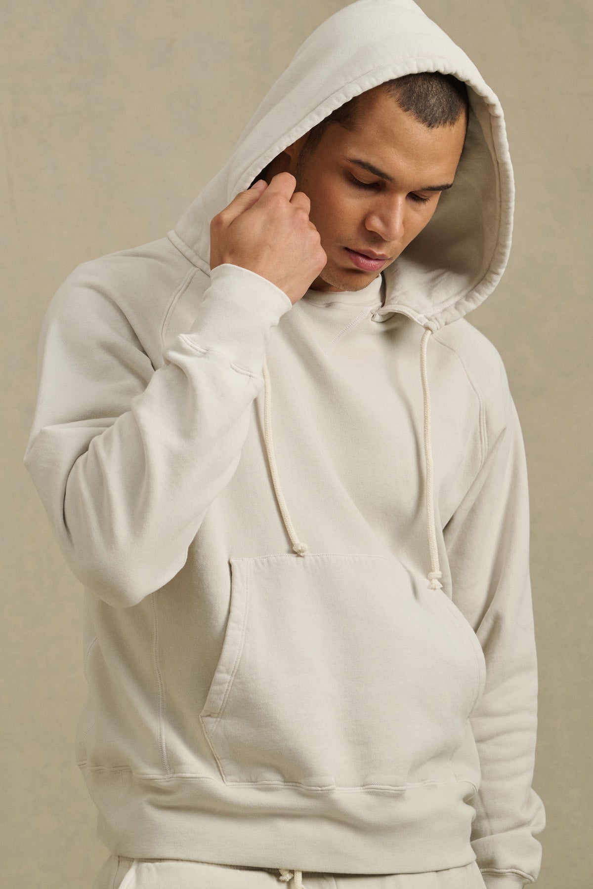 BRODIE HOODIE