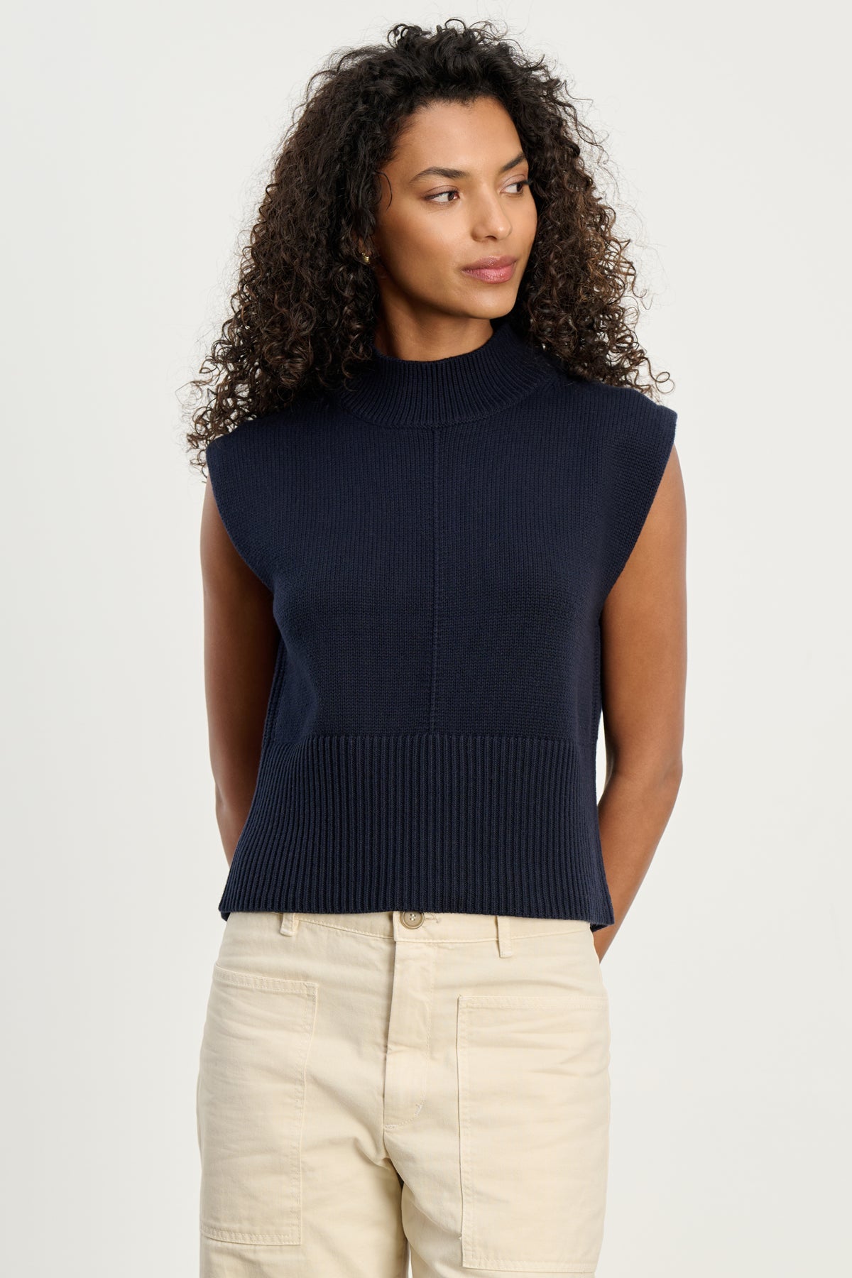 ELECTRA SWEATER VEST