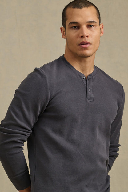 ARNOLD HENLEY