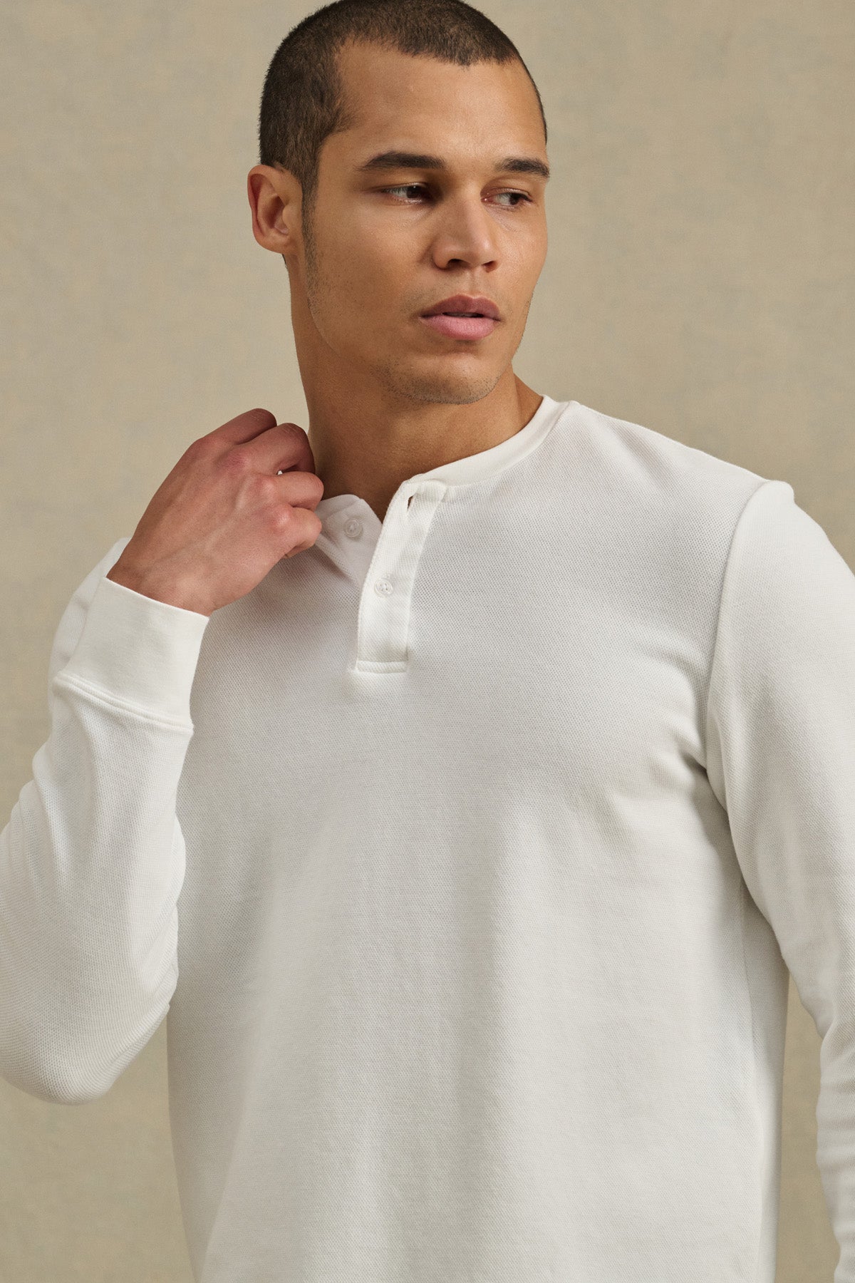 ARNOLD HENLEY
