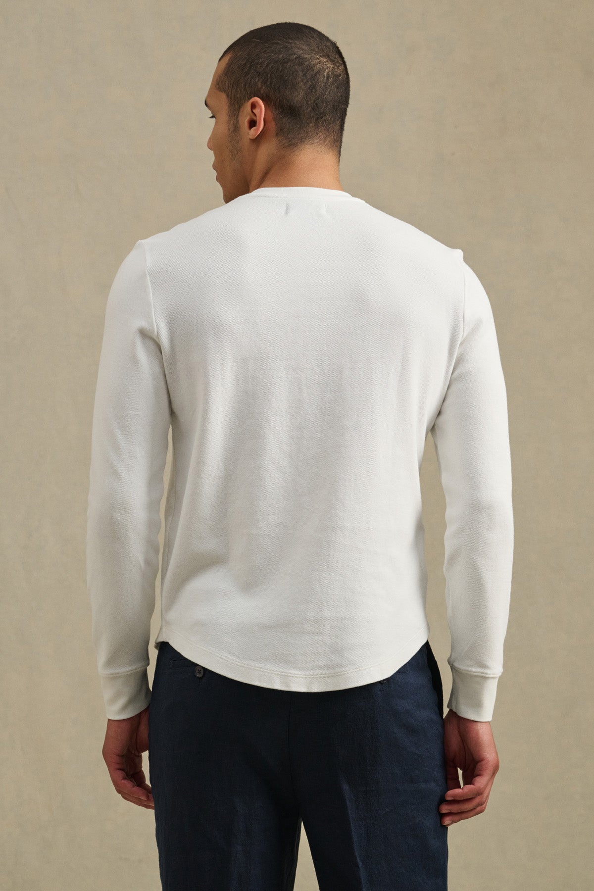 ARNOLD HENLEY
