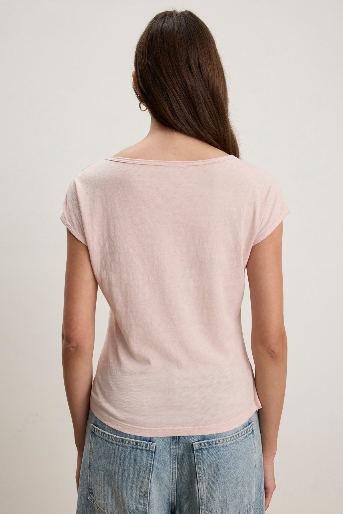 VIVIENNE TEE