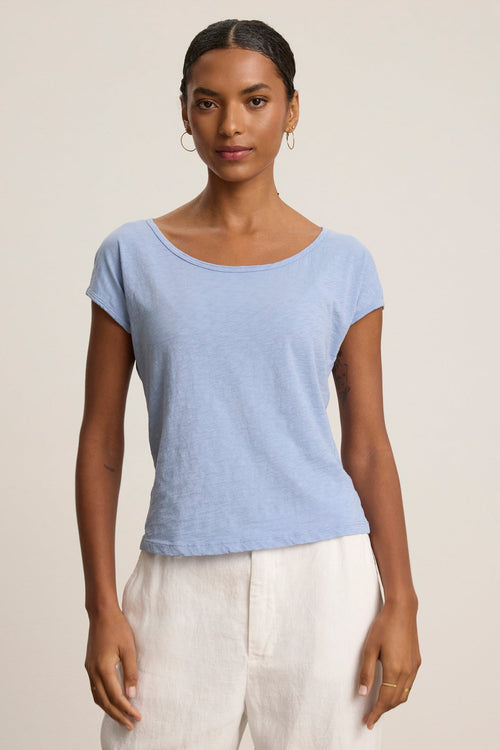 VIVIENNE TEE