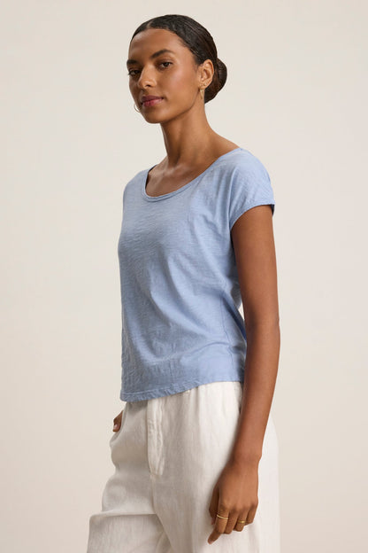 VIVIENNE TEE