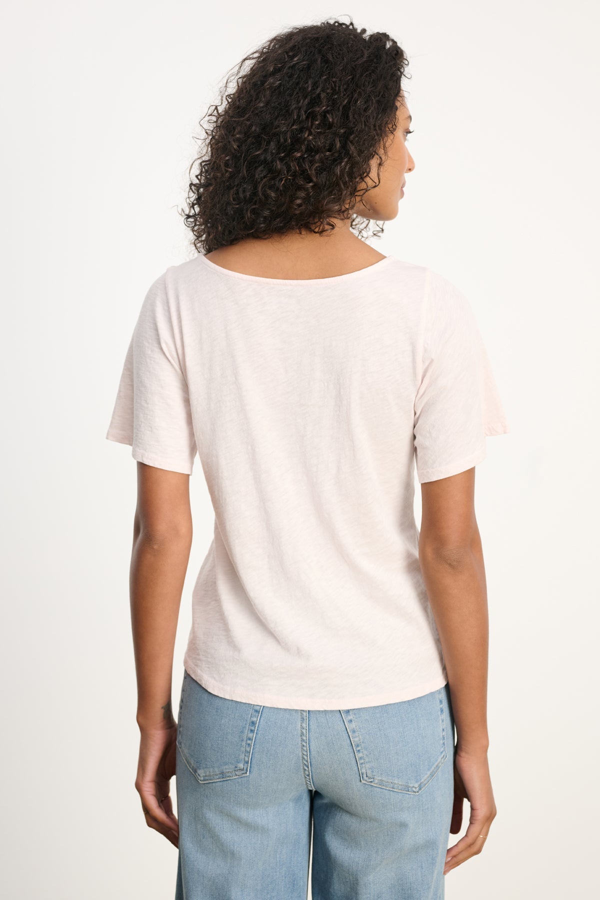 YASMINE TEE