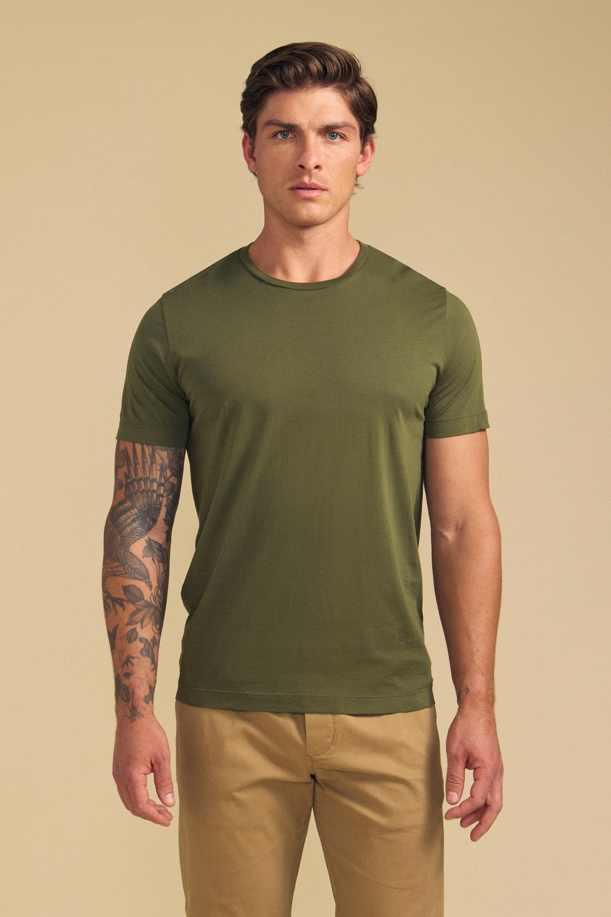 HOWARD TEE