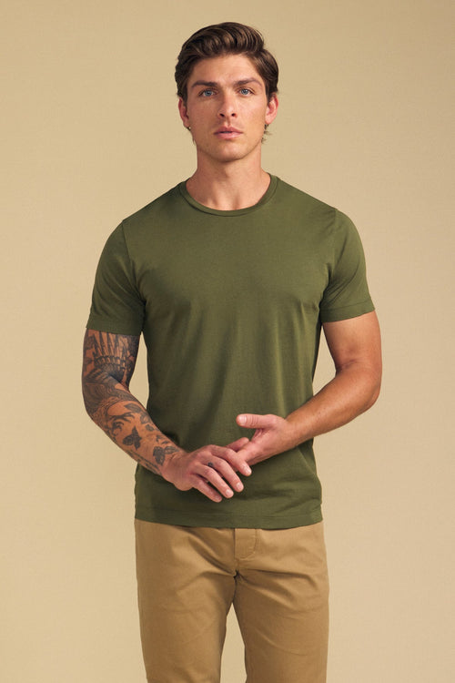 HOWARD TEE