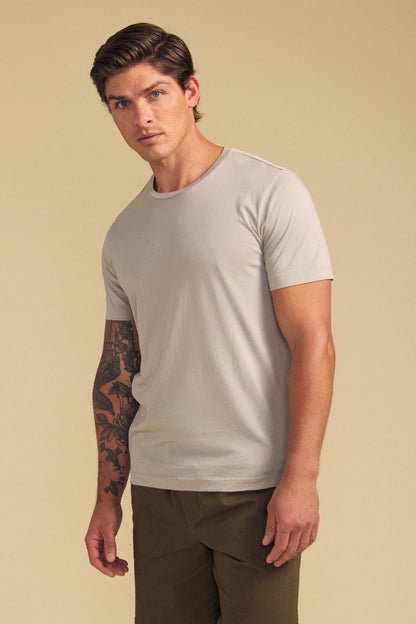 HOWARD TEE