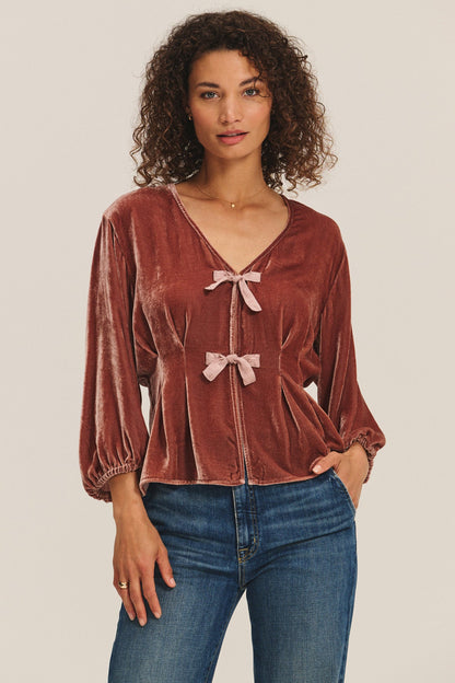 ELIDA TOP