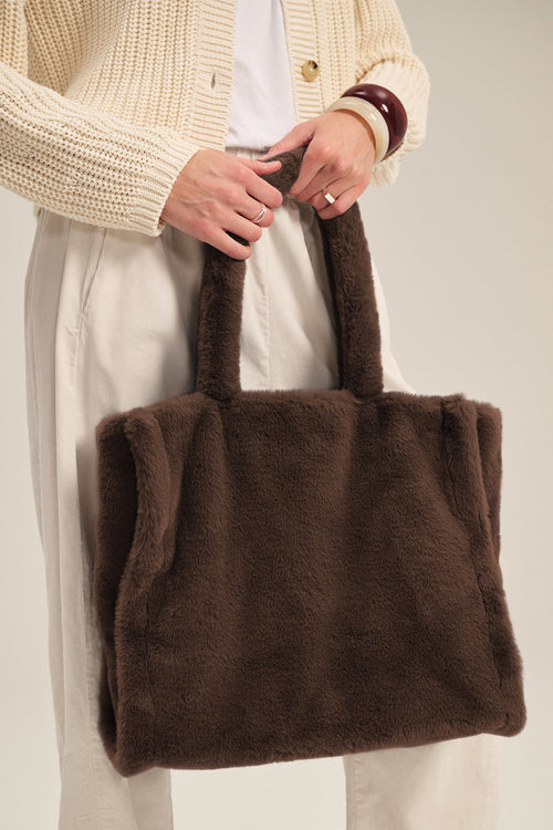 LIBBY LUXE FAUX FUR TOTE