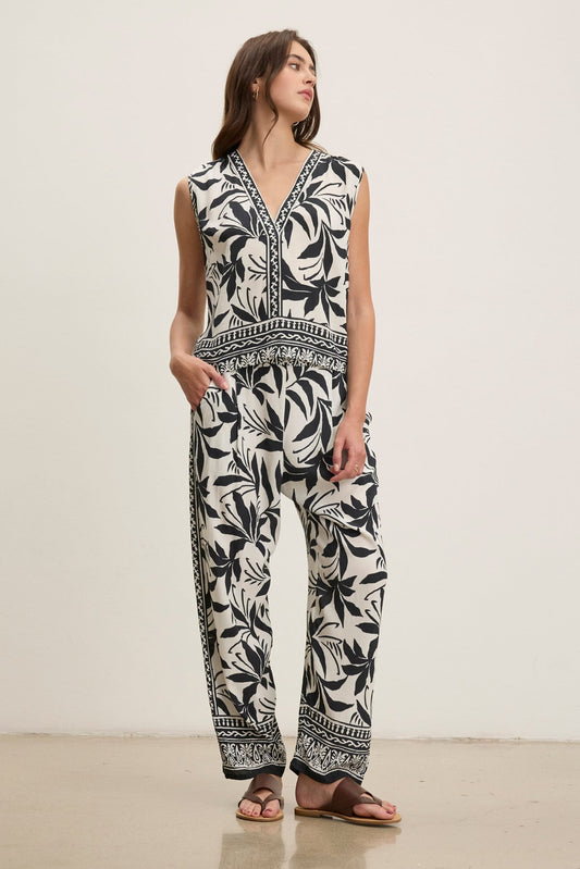 CLAUDIA PANT