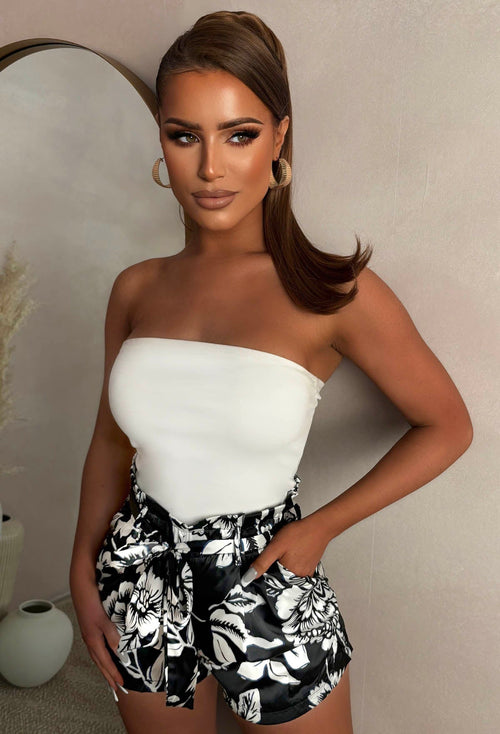 Floral Escape Monochrome Belted Printed Elasticated Shorts